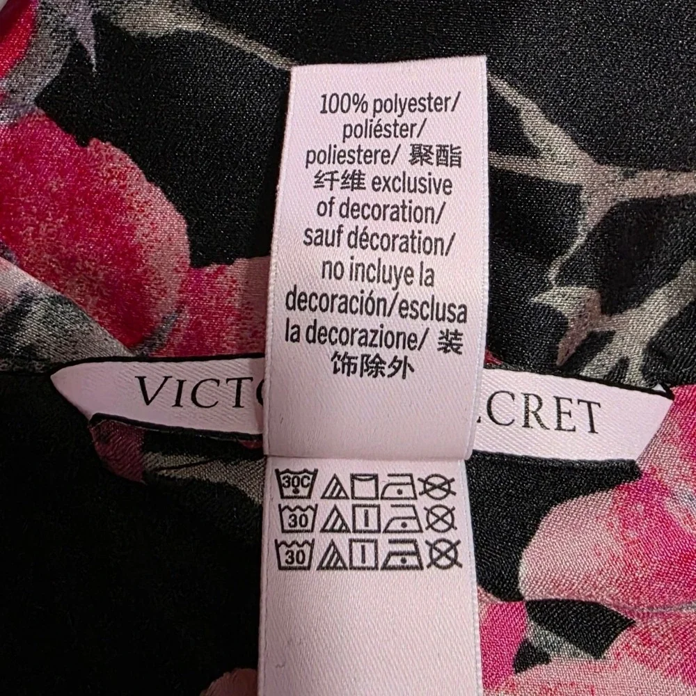 Victoria's Secret Black Pink Floral Silky Pajama Top Monogram Pocket Medium‎